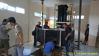 CBFI-เครื่องทำน้ำแข็งหลอดขนาด5ตันในประเทศอินโดนีเซีย